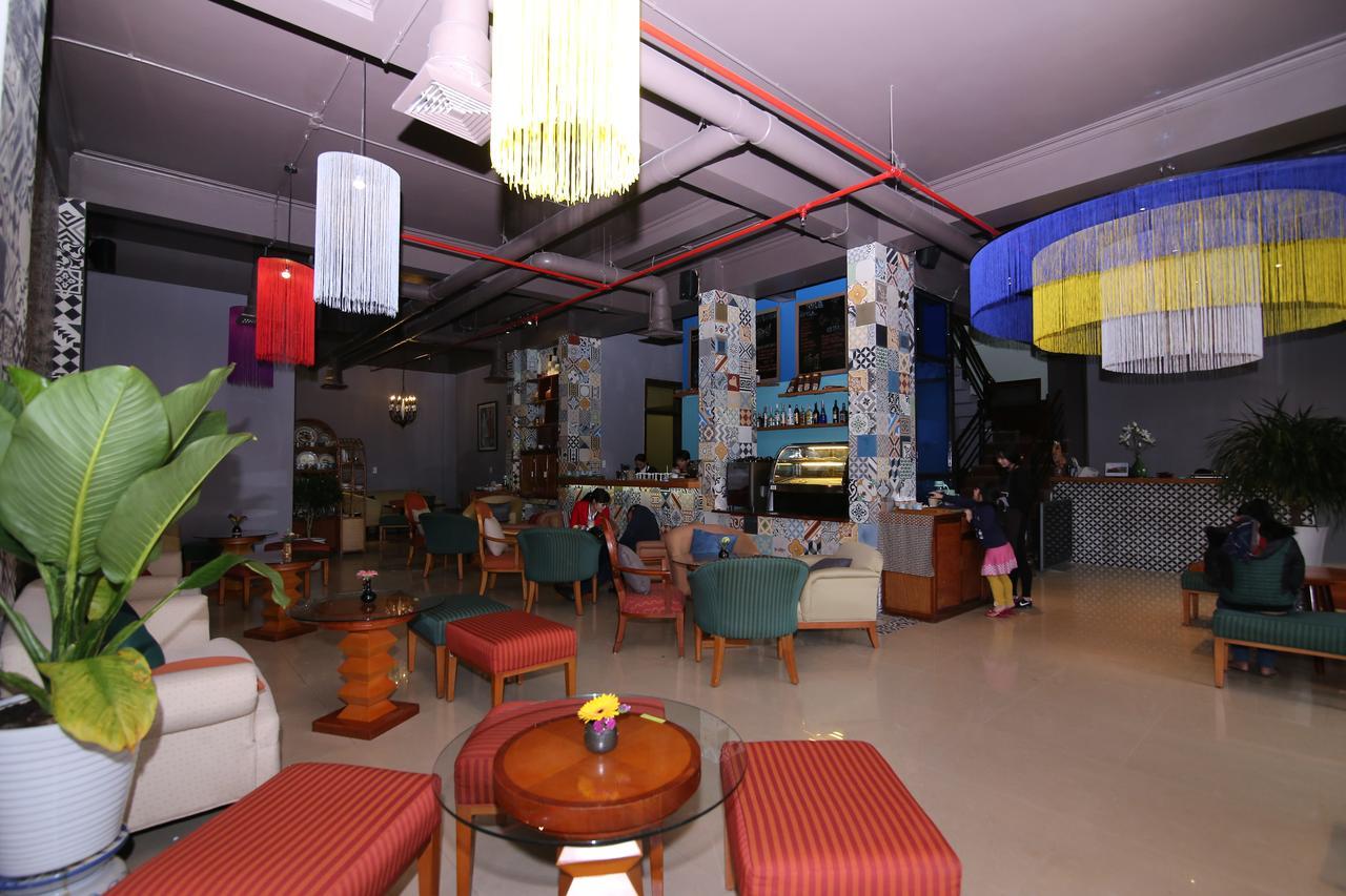 Geminai Hotel & Cafe Dong Hoi Exteriér fotografie