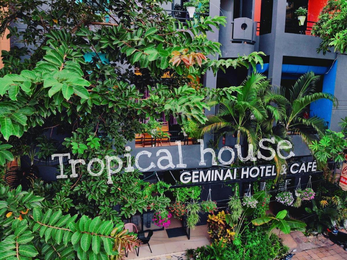 Geminai Hotel & Cafe Dong Hoi Exteriér fotografie